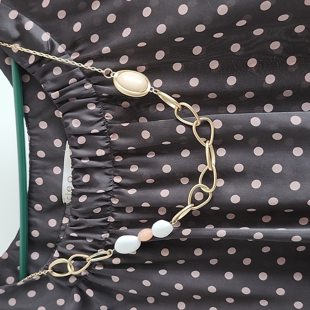 Necklace - Picture 3 of 3
